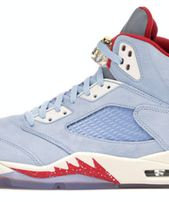 Retro Trophy Room Ice Blue