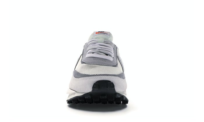 Nike-x-Sacai-LDWaffle-Summit-White-1.jpg