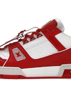 Trainer Red