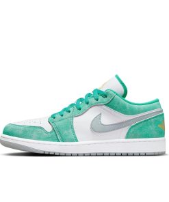 Air Jordan 1 Low SE "New Emerald"