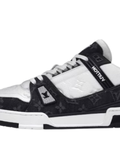 Trainer white black