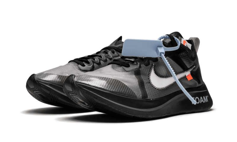 zoom-fly-off-white-black-silver-270708_800x.png